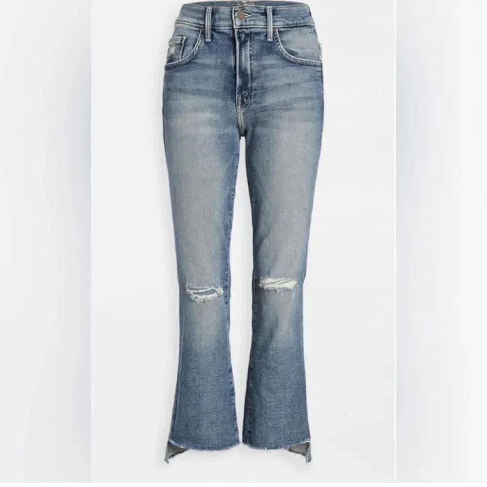 Mother The Insider Crop Step Fray Jeans in Reckless On A Shiny White Vespa - Picture 4 of 16